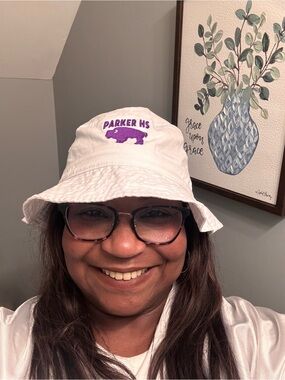 Meet your Posher, Terri